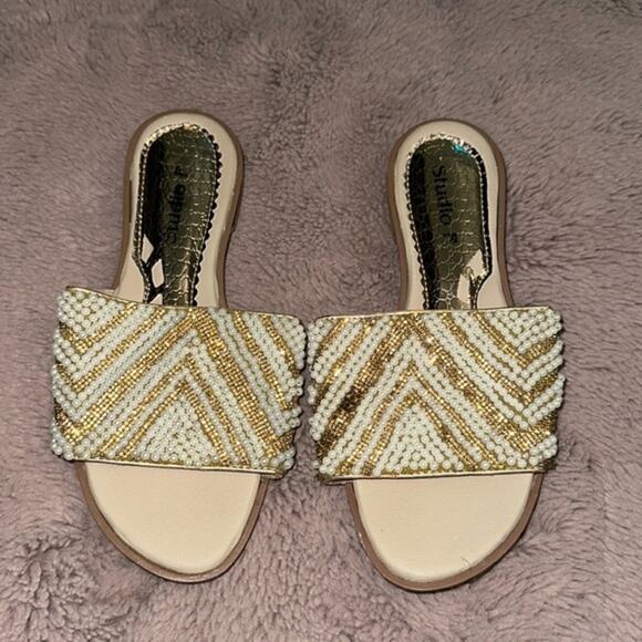 Studio F Beaded Sandal Size 36 - Picture 1 of 7
